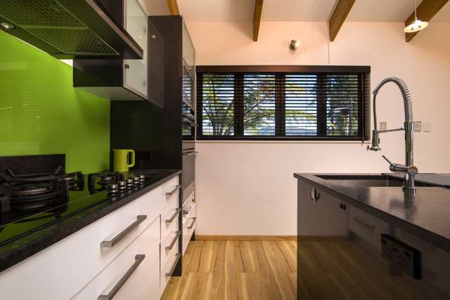 318e Waikawa Road Waikawa_2