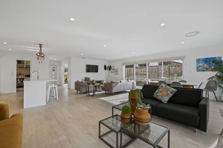 69 Montgomery Crescent Kinloch_8