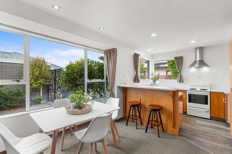 1/35 Peverel Street Riccarton_2