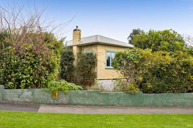 Renovate Or Rebuild - Potential Plus In Fitzroy