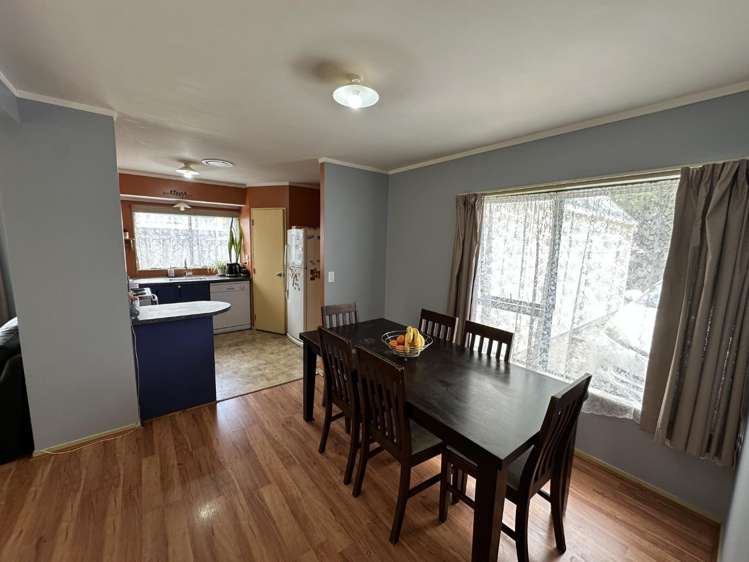 2/118A Macfarlane Street 1074_3