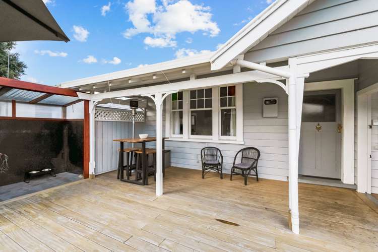 36 Great North Road Kamo_12