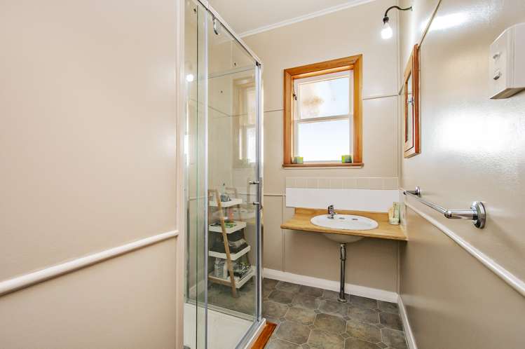 5 Currie Street Darfield_12