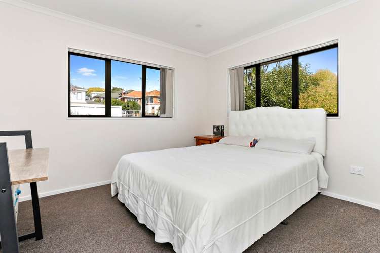 3 Eaton Road Hillsborough_6