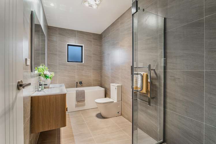 88 Huanui Drive Orewa_19