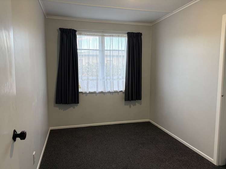 15A Tui Road Western Heights_10