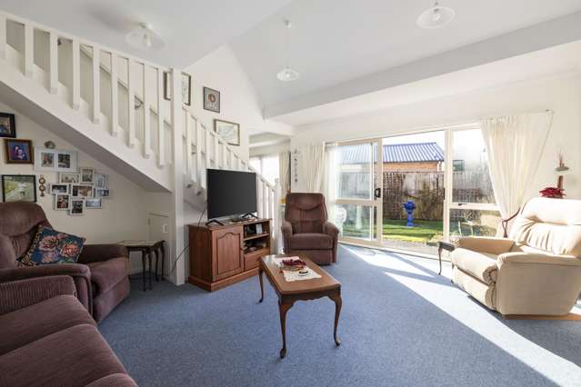 23/2 William Donald Drive Solway_2