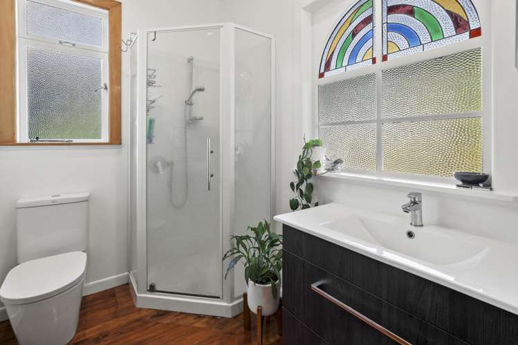 1 Tatahi Street Te Puru_12