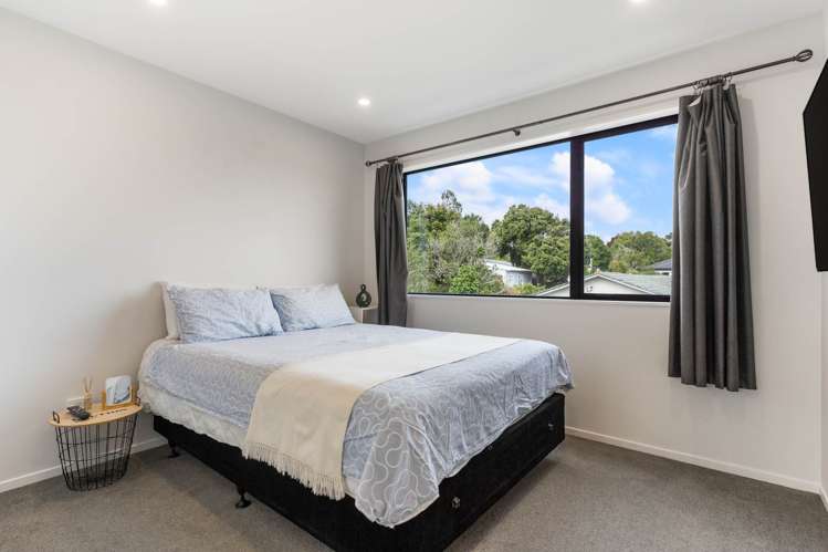2/36 Kaipatiki Road Glenfield_10