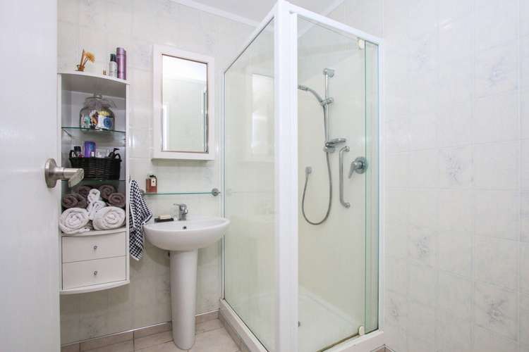 2/40 Spring Street Onehunga_14