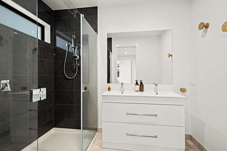 33 Laly Haddon Place Matakana_9