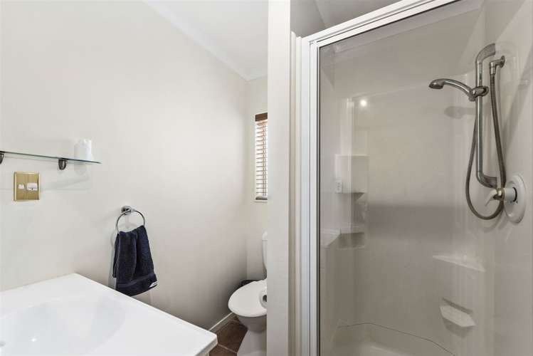 21 Village Park Drive Welcome Bay_17