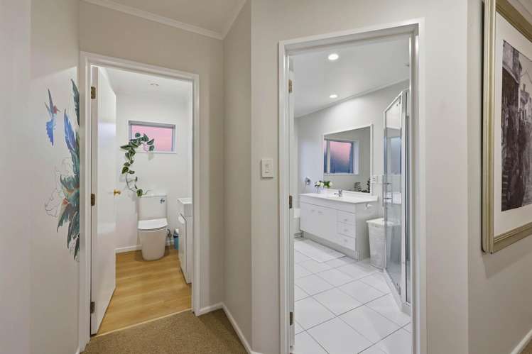 22 Windfall Grove Greenhithe_31