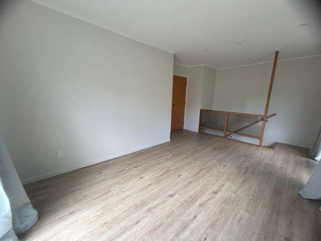 1/16 Cambric Place Botany Downs_4