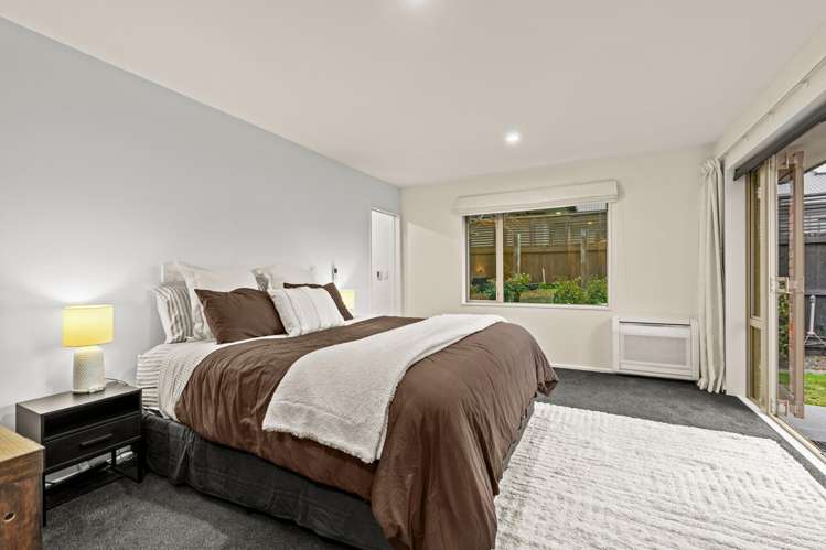 14 Hussey Road_5