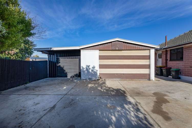 258 Shortland Street Aranui_13