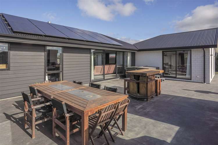 14 Quail Way Amberley_7