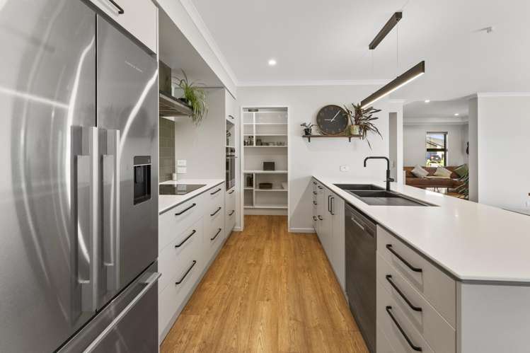 7 Camberley Road Richmond_9