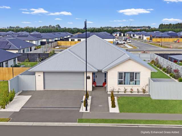 Expansive Family Living with a Kitchen to Love