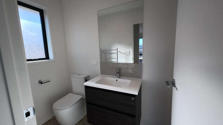 7 Tarata Place 11213_14