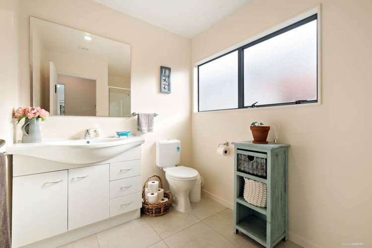 6/12 Wernham Place Northcote_14