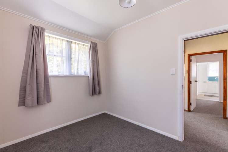 38 Cole Street Dannevirke_16