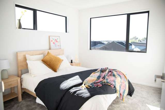 Discover Modern Luxury & Convenience  - New 3...