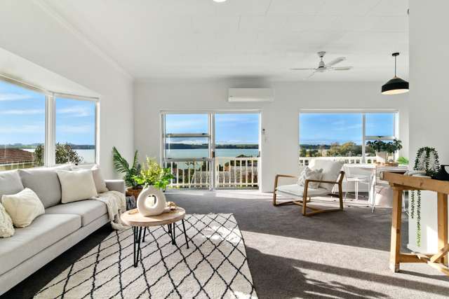 Stylish, Sea-View Living. Move-In Ready!