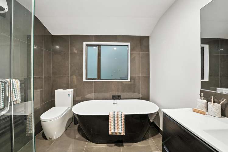 122 Mccormacks Bay Road Redcliffs_13