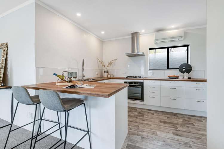 12A Eagle Place Red Beach_10