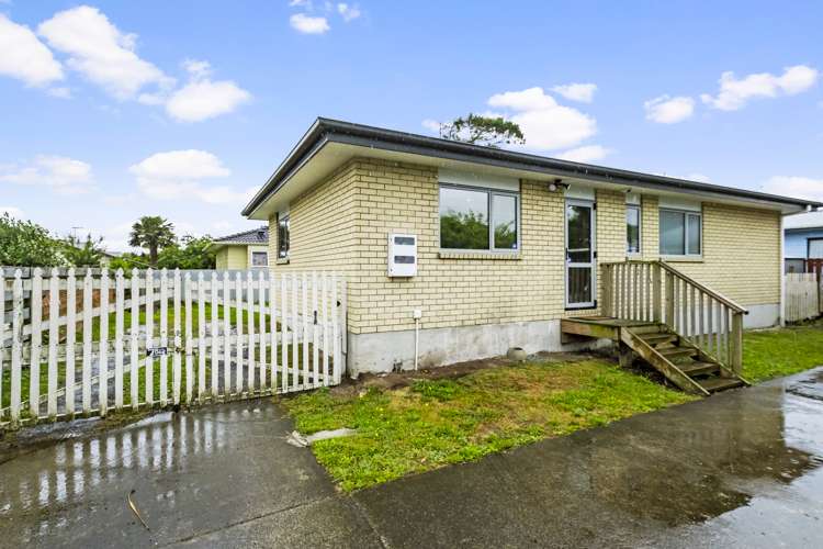 2/1 Clarice Place Takanini_19