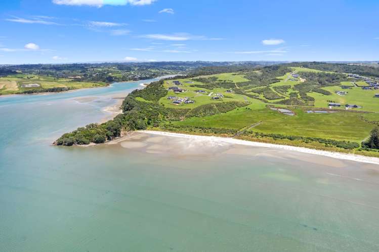 1 Takahuri Place Okura Bush_10