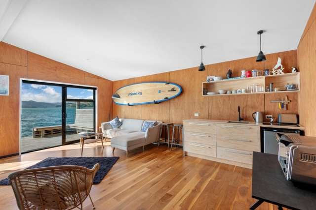 439 Portobello Road, Boat Shed Macandrew Bay_4