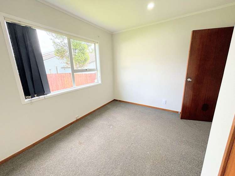 418a West Coast Road Glen Eden_11