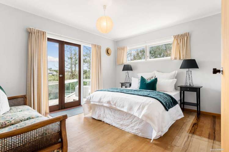 118 Flanshaw Road Te Atatu South_6