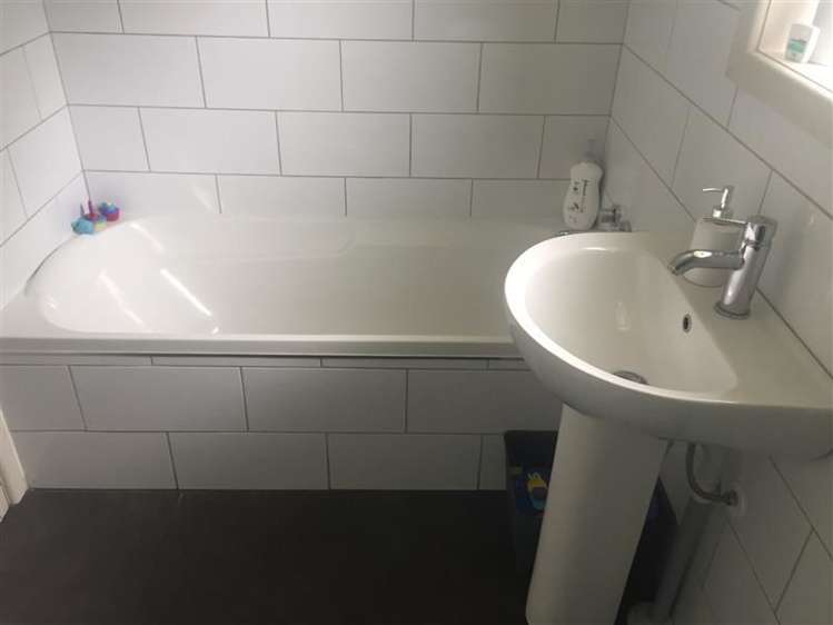 12 Grant Place Greenmeadows_11