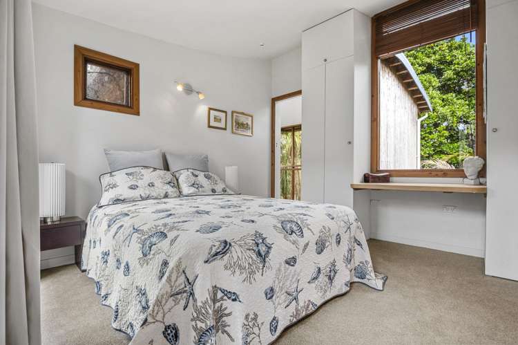 46 Tiri View Road Palm Beach_16