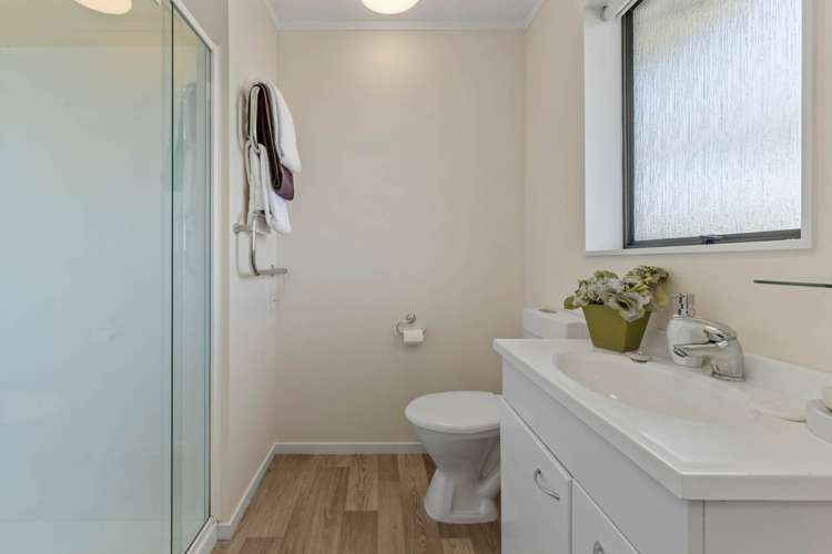 2/38 Clevedon Road Papakura_16