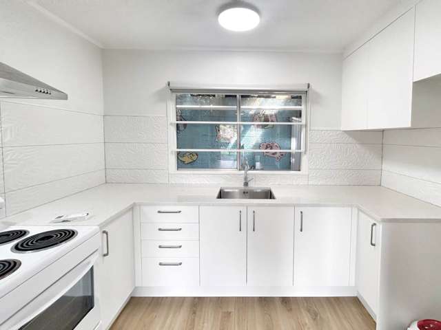 1/120 Lynbrooke Avenue Blockhouse Bay_1