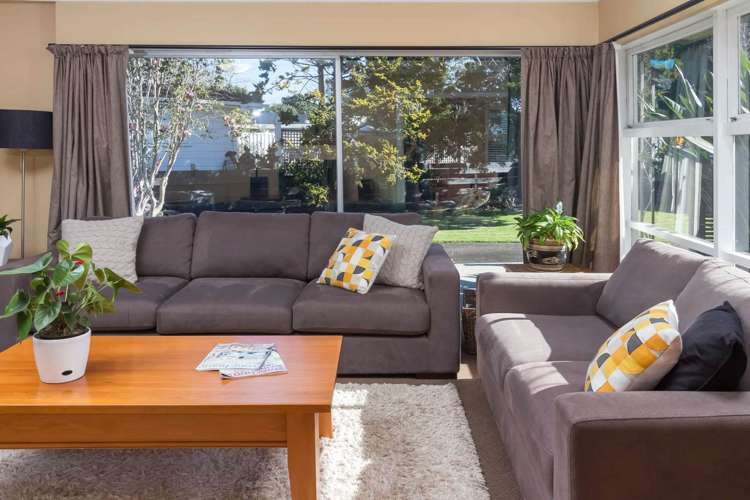 75 Hutchinsons Road Bucklands Beach_8