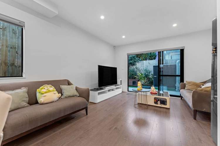12/8 Arney Road Ranui_7