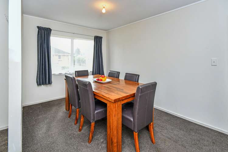 2/19 Cameron Street Papakura_6