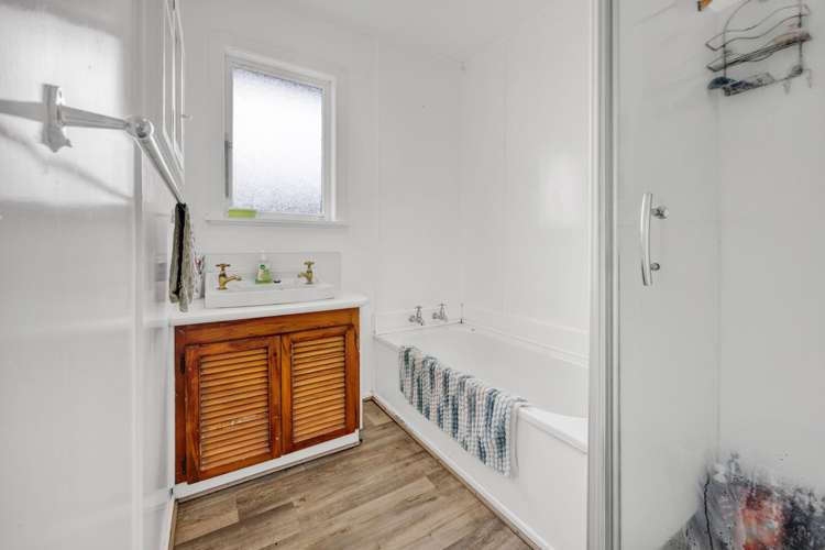 133 Brecon Road Stratford_9