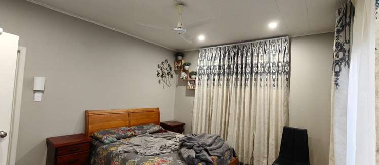 201 Willowpark Road South Hastings_13