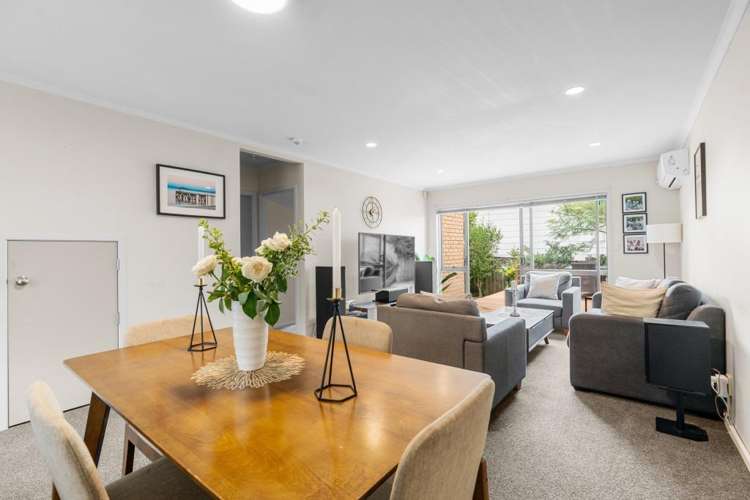 1/55 Verbena Road Birkdale_3