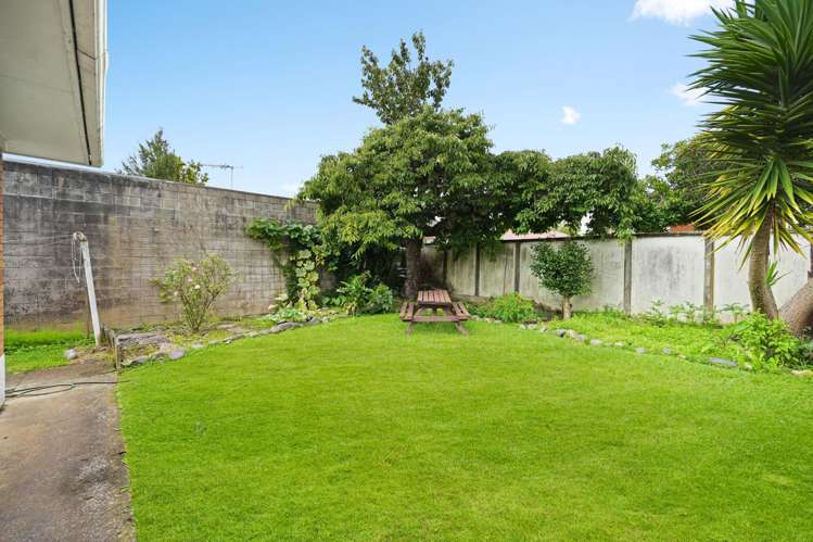 282 Te Rapa Road Beerescourt_17