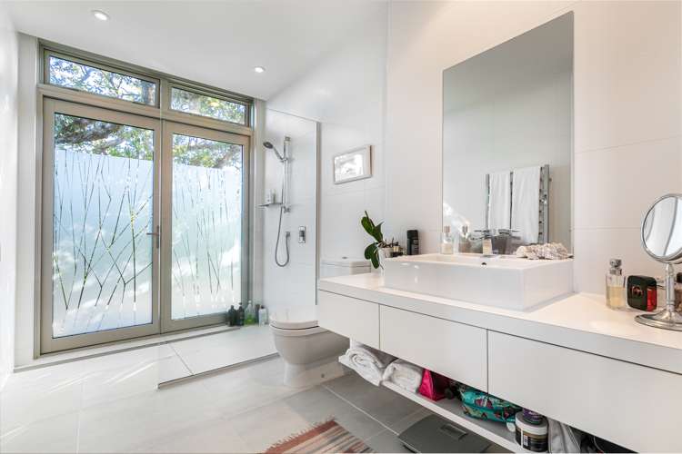 59 Waiheke Road Waiheke Island_23