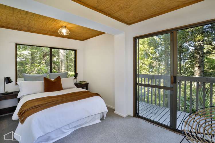 53 Takahe Road Titirangi_13