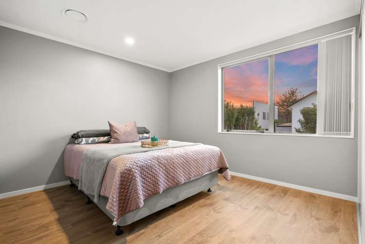 6 Phar Lap Crescent Takanini_19