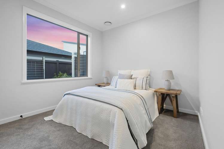 42 Tipu Crescent Milldale_28